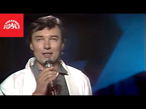 Karel Gott - Lásko má (oficiální live video)