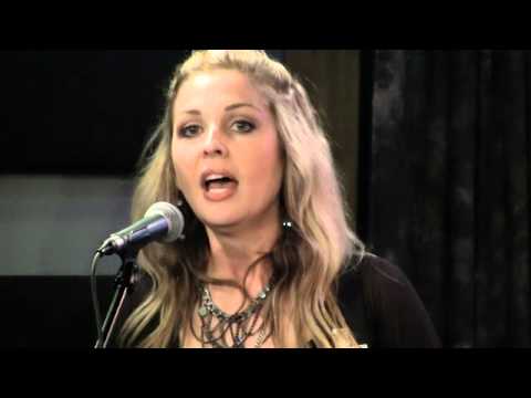 Sunny Sweeney - From a Table Away