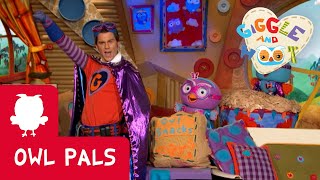 Giggle and Hoot: Jimmy’s Cape is Stuck | Owl Pals