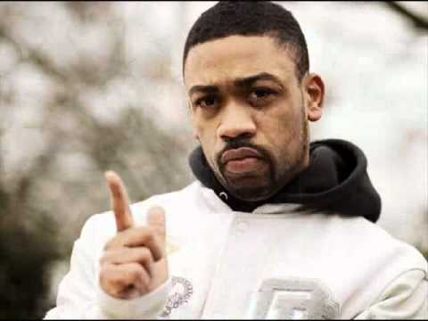 ELECTRIC LOVE - WILEY FT. WIZZYWOW & LONDON IVY
