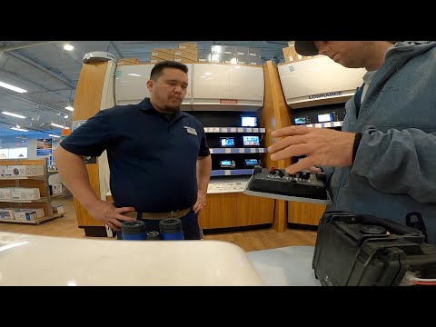 It Won't Turn On | Troubleshooting My Garmin Fish Finder With The Help of West Marine San Diego