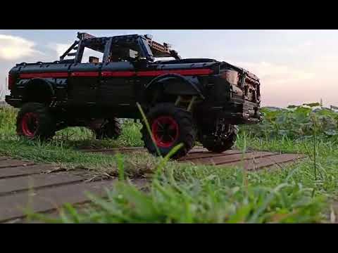 Bricksclubs.com - Dodge RAM Extreme Off-Roader Building Kits
