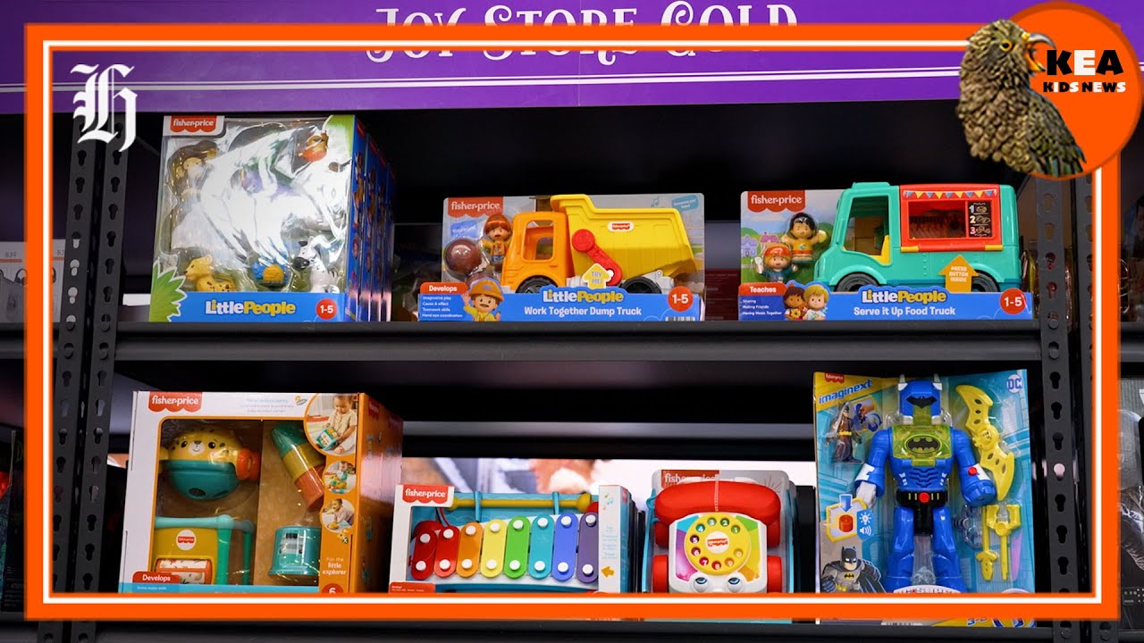 Kea Kids News: Meet Santa's special helpers at The Joy Store