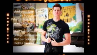 Hourglass by Andrew Horn