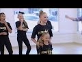 Dance Moms - Assignments - Abby Matches A Junior With A Mini (S6,E27)
