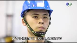 Re: [提問] 古斯塔夫無後座力砲在戰場的定位