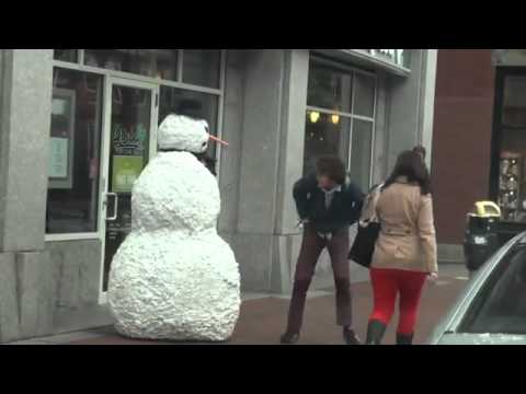 Funny Scary Snowman Prank