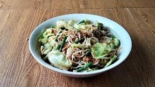 Download lagu Urap kacang Panjang , kol , toge dan timun yang enak dan penambah nafsu makan  mp3