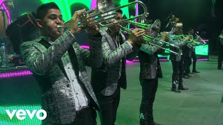 De Mil Maneras Lyrics English Translation