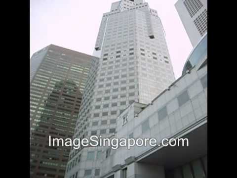 UOB Plaza & Bird Sculptire by Fernando Botero