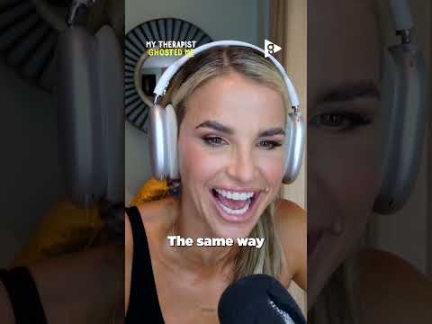 Is Joanne a Flat Earther?! 😳😂