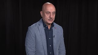 A father's wish drew Anupam Kher to 'The Big Sick' video