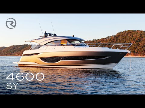 Riviera 4600-SPORT-YACHT-PLATINUM-EDITION video