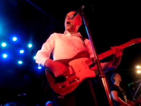18 Francis Rossi - Sleeping On The Job - Manchester 14.05.10
