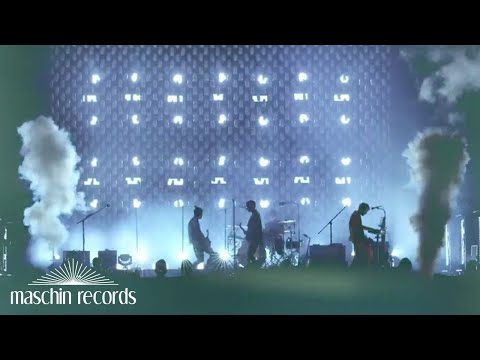 Bilderbuch - Sweetlove / Baba (Live @ Tabakfabrik Open Air Linz 2017)