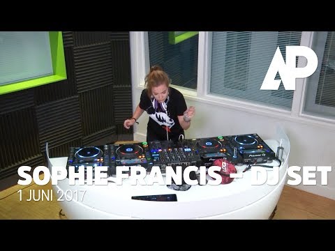 Sophie Francis – DJ Set | De Avondploeg