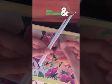 Wall hanging craft with flowers