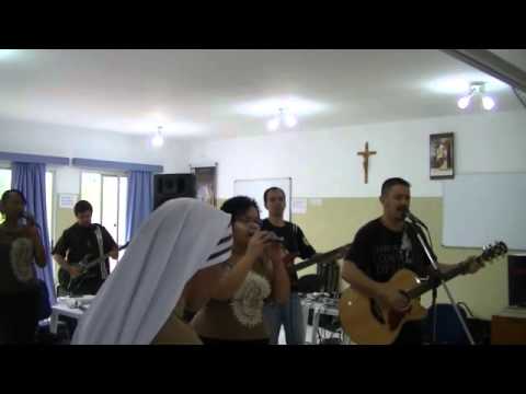 Retiro de Missionários - Missão Voz dos Pobres 2015 - 1 animação paulinho