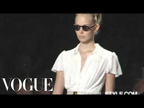 Fashion Show - Carolina Herrera: Spring 2007 Ready-to-Wear