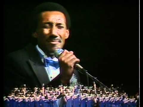 The Mississippi Mass Choir - Near The Cross-Trad. Arrangement