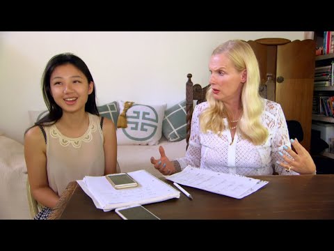 Gunilla Lär Sig Kinesiska - Svenska Hollywoodfruar (S9 Ep3)