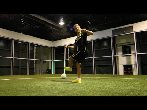Enter the 'Footbonaut:' the soccer skill machine