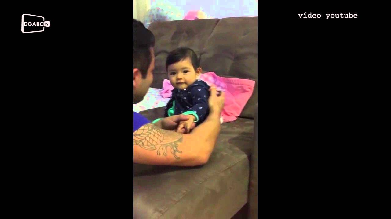 Garotinha de São Bernardo dá susto no pai e faz sucesso na web 