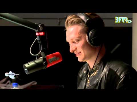 Thomas Azier co-host in 3voor12 Radio - Duivels Dilemma