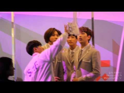 141221 SAF B1A4 진영 무대인사 360캠