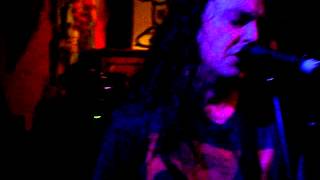 FaithXtractor- Live Excerpt from Debut Show @ Three Kings Bar