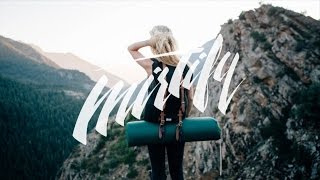 Petit Biscuit - Full Moon