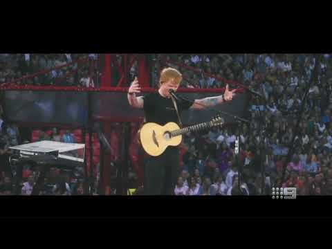 🔥insanely talented Ed Sheeran shows off amazing studio skills live on stage man is a genius #shorts