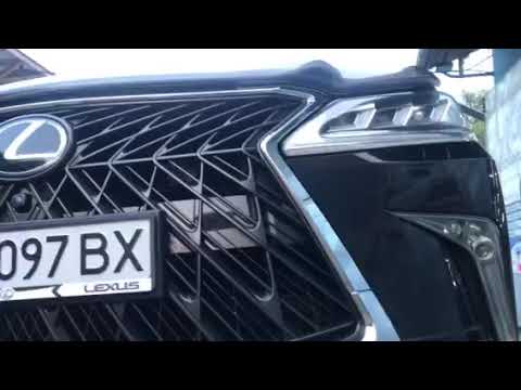 Вставка заднего бампера с хромом (2016+) Video 2