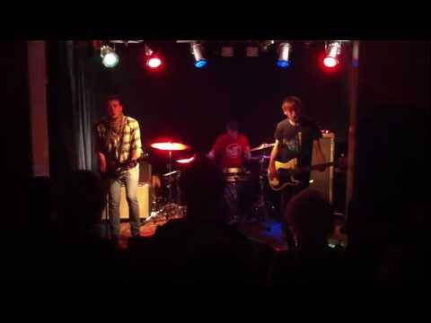 FEATURING YOURSELF - White Walls (Live in Meppen/Germany - 26. März 2013)