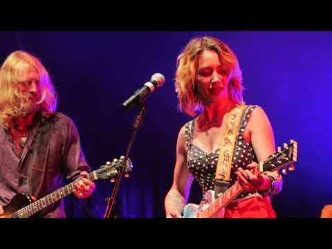 Vanja Sky - I Don´t Need No Doctor