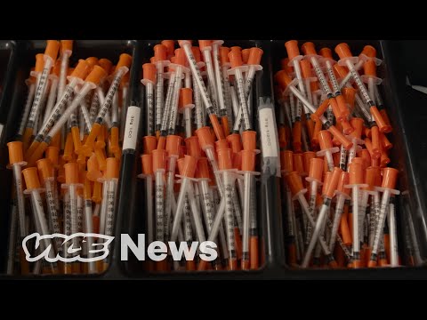 Inside a Free Fentanyl and Heroin Clinic | Free Drugs