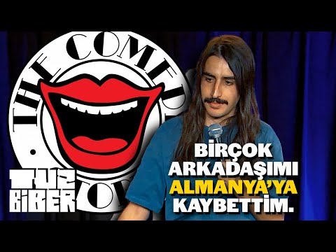 Birçok Arkadaşımı Almanya'ya Kaybettim - Deniz Göktaş | TuzBiber Stand-Up