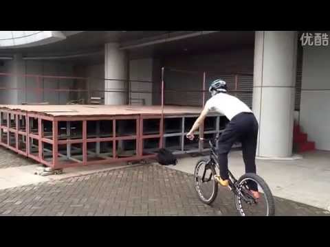 Huangdeng Ming , BREATH TOMORROW 2015 spring small play