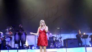 Duffy - Enough Love Live at Brixton Academy 09/12/08