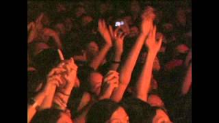 Los Bunkers - Llueve Sobre La Ciudad