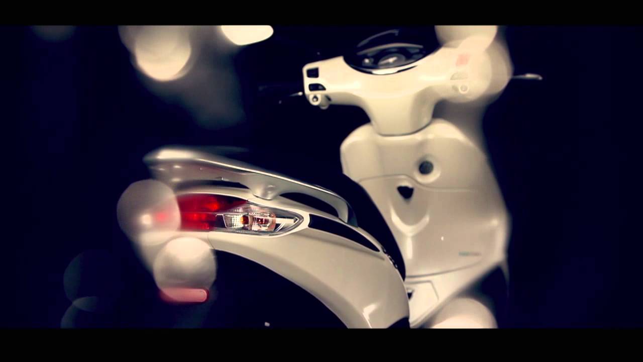Piaggio New Fly - Official Video