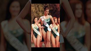 Download lagu Aishwarya Rai Miss World moment1994👑#shorts#aishwaryarai #missworld #bollywood mp3