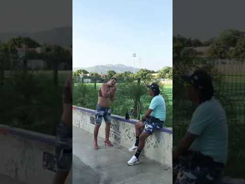 llegó la propia grúa🤣🤣