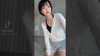 TikTok 腰振り　新しい音源出てますね