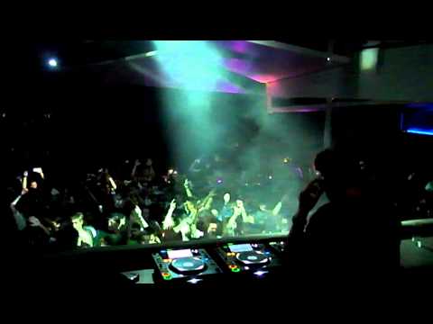 Benny Benassi - Beautiful People- @ Cavo Paradiso Mykonos 22/7/2011 VOL 4
