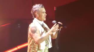 Robbie Williams - Hey Wow Yeah Yeah / Let Me Entertain You - Barcelona 24/03/23