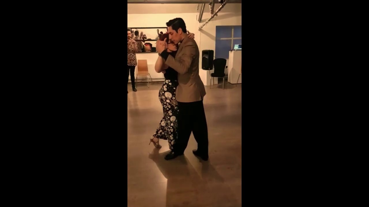 Lesson  - Manchester UK - Tango.  Por que regresas tu, Carlos Di Sali.