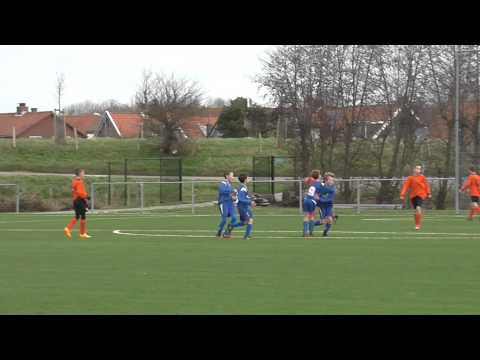 Timo maakt 1-1 voor SSV65 D1 tegen Wolfaartsdijk D1