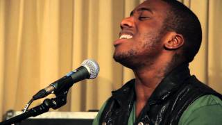 Loick Essien - Me Without You (Acoustic Version)