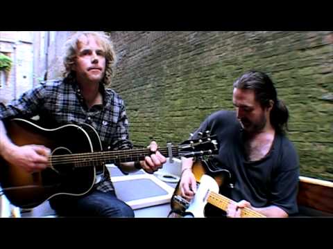 W2 Binnendieze sessies #3 Klerkx and the Secret - 7. City Burns